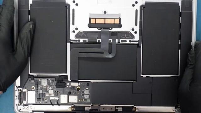 M1 Macbook Air 2020 A2337 Not Turning On | Liquid Spill Repair