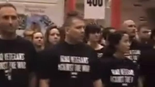 IVAW Confronts Military Recruiters In St Louis смотреть онлайн