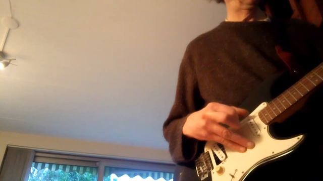 Sunn Mustang made in India with Fender Vintage 69 Strat pickups смотреть онлайн