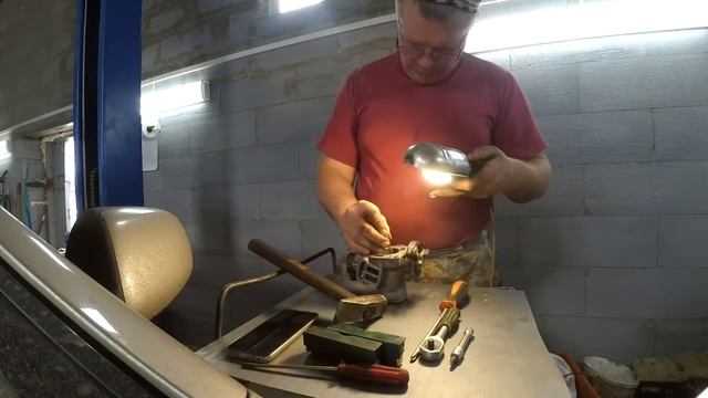 Toyota Corolla Fielder 1NZ-FE плавают обороты. смотреть онлайн