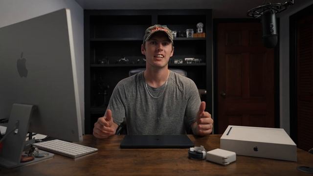 The NEW M2 Macbook Air // MODIFIED //Unboxing + First Reaction смотреть онлайн