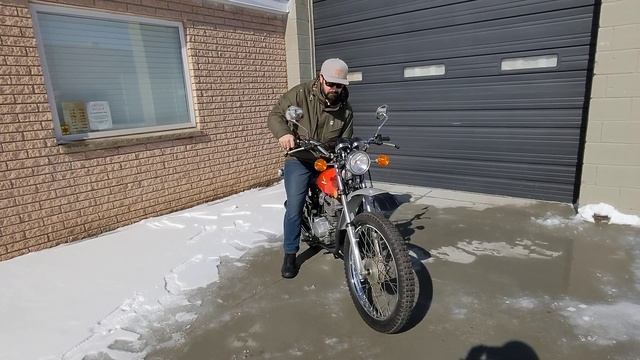 1975 Honda XL125 with 311 original miles; 17 degree cold start смотреть онлайн