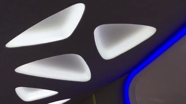 Il Future Bus a guida autonoma di Mercedes-Benz смотреть онлайн