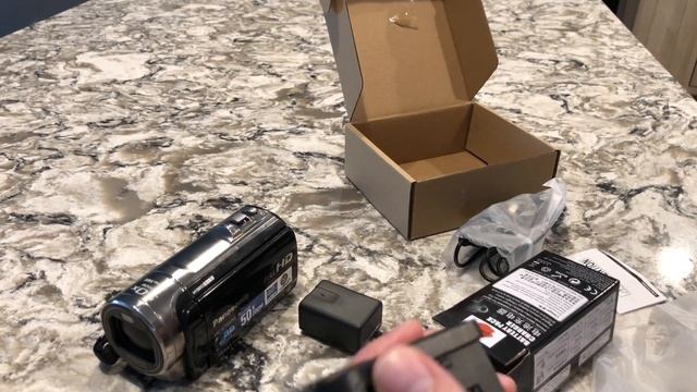 DSTE VW-VBK180 Battery + DC106 Travel and Car Charger Adapter смотреть онлайн