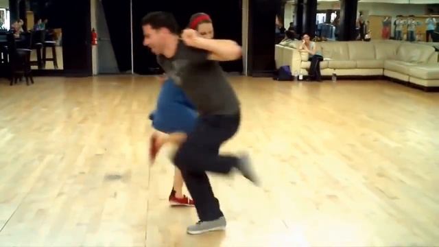 Band ODESSA А мы танцуем смотреть онлайн