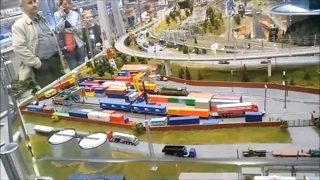 Рижский вокзал, 1 мая, выставочный комплекс. смотреть онлайн