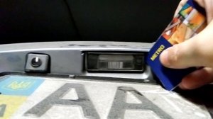 Nissan Qashqai 2013 г.в. Замена лампочки подсветки номера.