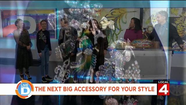 Jon Jordan Brooch with style смотреть онлайн