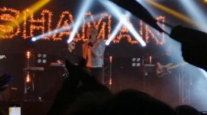 Shaman в Волгограде распечатал танцпол. ТВОИ ГУБЫ КАК МЁД - просто огонь!