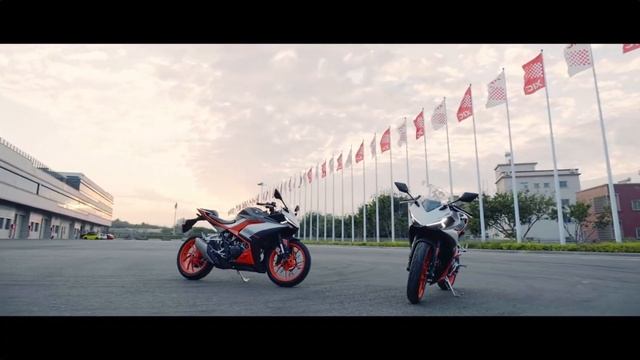 Спорт байк KOVE 321RR. Рекламный ролик. смотреть онлайн