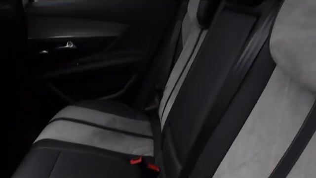 Suzuki Vitara vs Peugeot 3008 смотреть онлайн