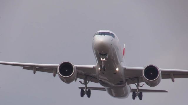 18/07/13 London Heathrow Airport | Final Approach of Various Airliners at LHR RWY27L смотреть онлайн