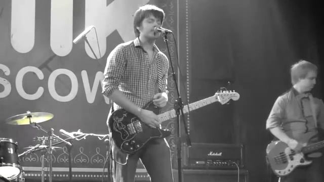 Toothpick - Biting Elbows (Live) смотреть онлайн