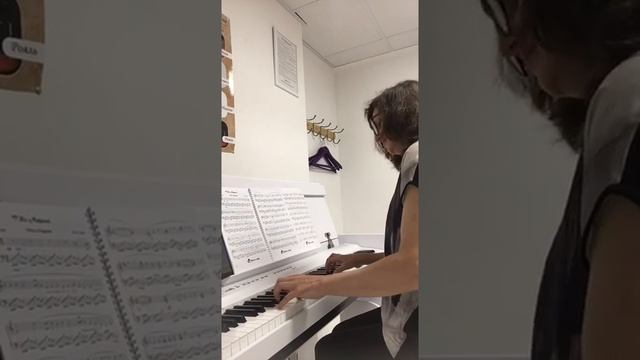 ☝️Елена Девис "Ночь в Париже" смотреть онлайн