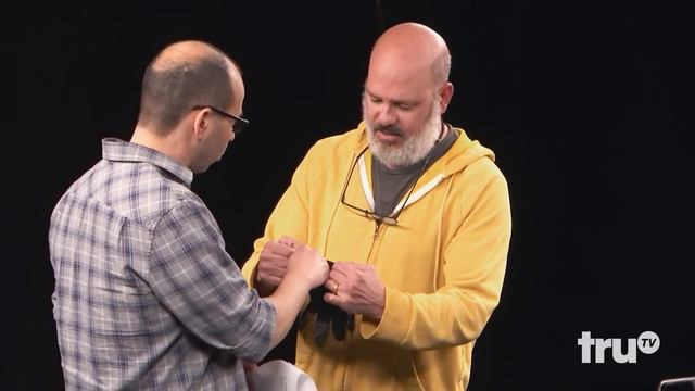 David Cross Gives Murr A Ghost Pepper (Clip) | Impractical Jokers | truTV смотреть онлайн