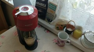 Использование многоразовой капсулы в кофемашине Nespresso Vertuo Next GCV1 Cherry Red