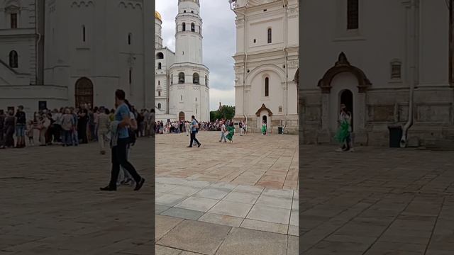 Кремль (3) смотреть онлайн