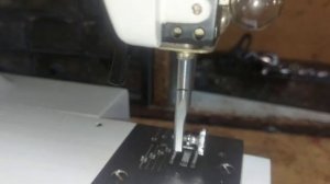 Швейная машина заклинила_ не торопись платить мастеру, почини сам