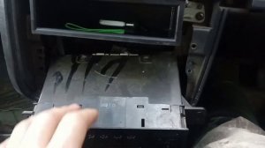 Тойота Карина ат212,замена лампочек в панели приборов, в климат контроле, АКПП и пепельнице