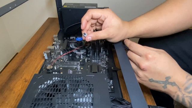 How to build a mining rig 2022?? смотреть онлайн