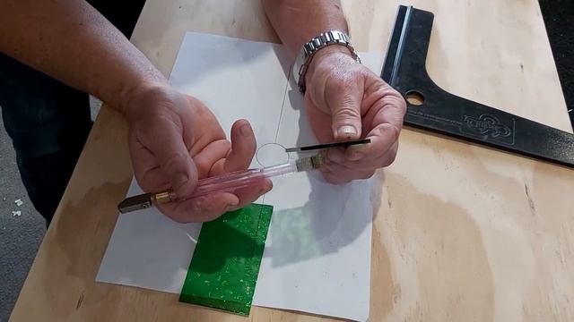 How to hand cut a glass circle смотреть онлайн