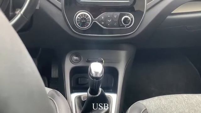 RENAULT CAPTUR 1.5 dCi 90 Energy Exclusive смотреть онлайн