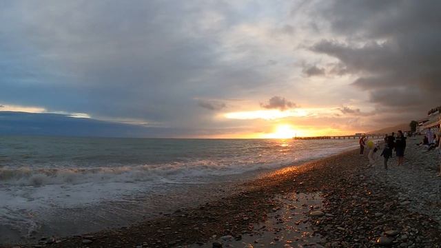 Пляж вечером! ?ЛАЗАРЕВСКОЕ СЕГОДНЯ?СОЧИ.