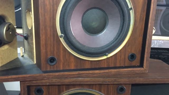 9/4 4,5tr Loa Tay lời mỹ Bose 201:0941.891.914 Văn Phú Hà Đông Hn смотреть онлайн