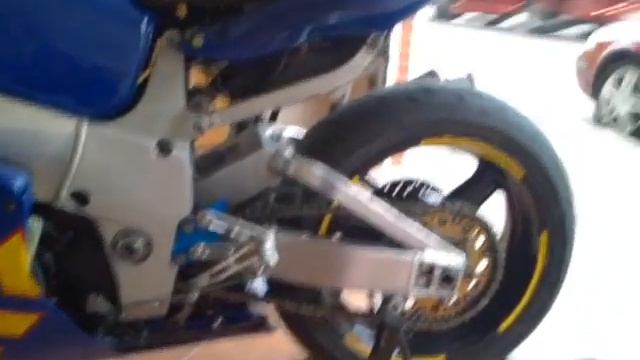 Suzuki Gsxr 750 Srad