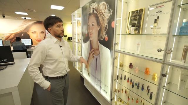 Эдуард Васильев | экскурсия по офису орифлэйм | Москва смотреть онлайн