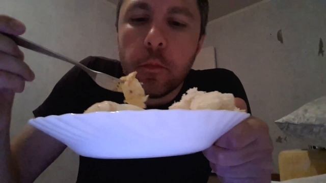ASMR EATING SOUNDS. ЯИЧНИЦА ГЛАЗУНЬЯ.
