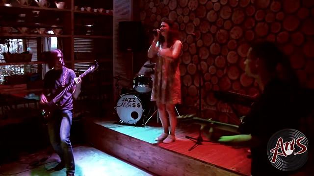 Sonika - Новы Дзень/ Candy Bars Band смотреть онлайн