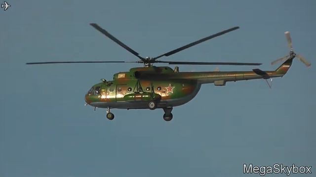 MIL MI-8MT & Mi-8AMTŠ at Moscow-Chkalovsky (CKL/UUMU) смотреть онлайн