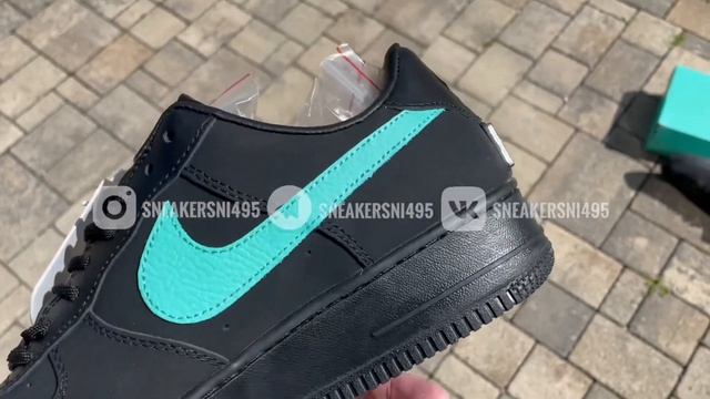 Nike Air Force 1 Tiffany Black смотреть онлайн