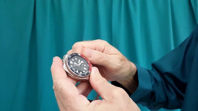 WATCH WATER RESISTANT смотреть онлайн