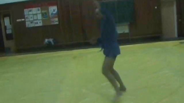 Удары с разворота. 1 смотреть онлайн