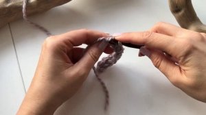 Вяжем шарф крючком. Самый простой способ для начинающих