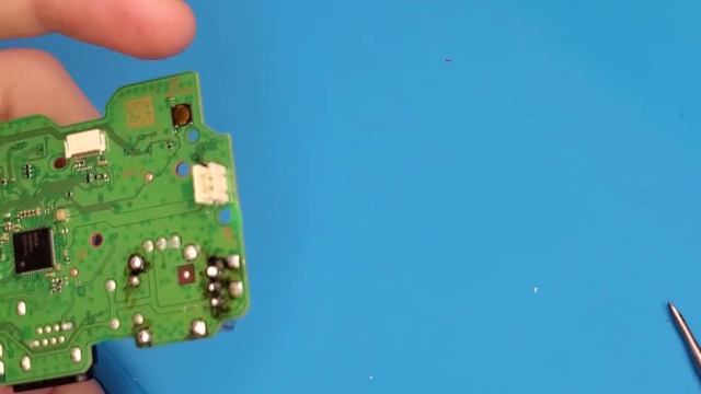 Ремонт дрейфа стика на джойстике PS4 смотреть онлайн