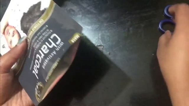 Charcoal Detoxifying Bubble Face Mask || Charcoal Mask Review ?|| Clear Skin In 15 Minuets