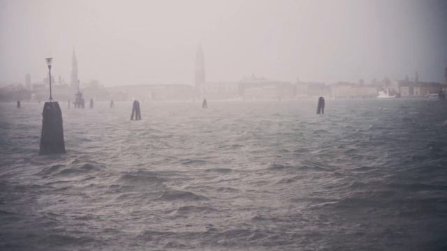 Die Macht des Heiligen. смотреть онлайн