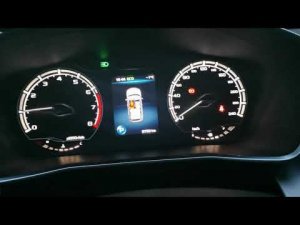 Паркуем GEELY COOLRAY без использования ручника :)