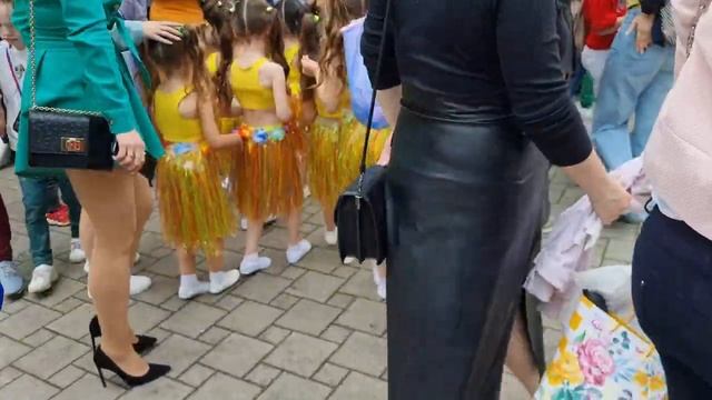 Ника в Гор парке на день защиты детей! смотреть онлайн