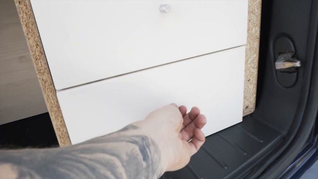 Blyat to Africa на тачке с пробегом 462к смотреть онлайн