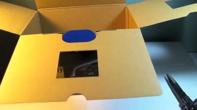 Panasonic TM-900 Unboxing & Hands On Impressions смотреть онлайн