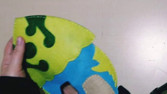 DIY ДОМ ИЗ ФЕТРА ДОЯ СМУРФИКОВ