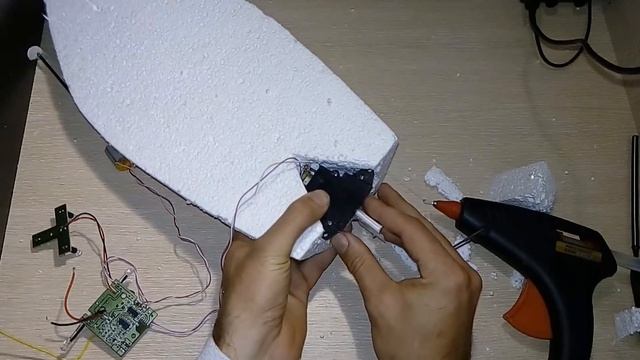 Кораблик на радиоуправлении из пенопласта своими руками