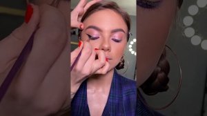 Макияж. Графическая стрелка