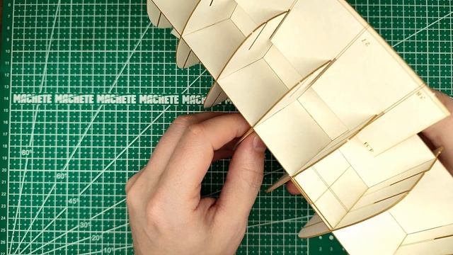 Сборка каркаса корабля Петр Великий журнал WMC смотреть онлайн