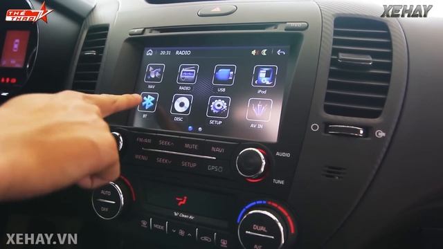 [Review] Chi tiết KIA K3 - Trường Hải lắp ráp смотреть онлайн