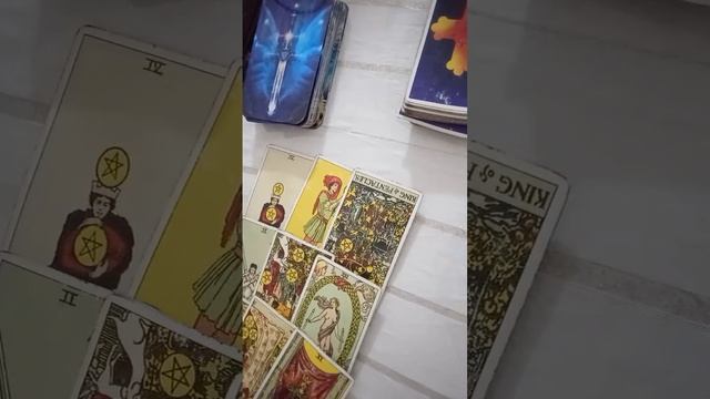 Tarot en vivo y en directo #tarotreading #lecturadetarot #oracle #Gratuitas #seresdeluz #romance смотреть онлайн